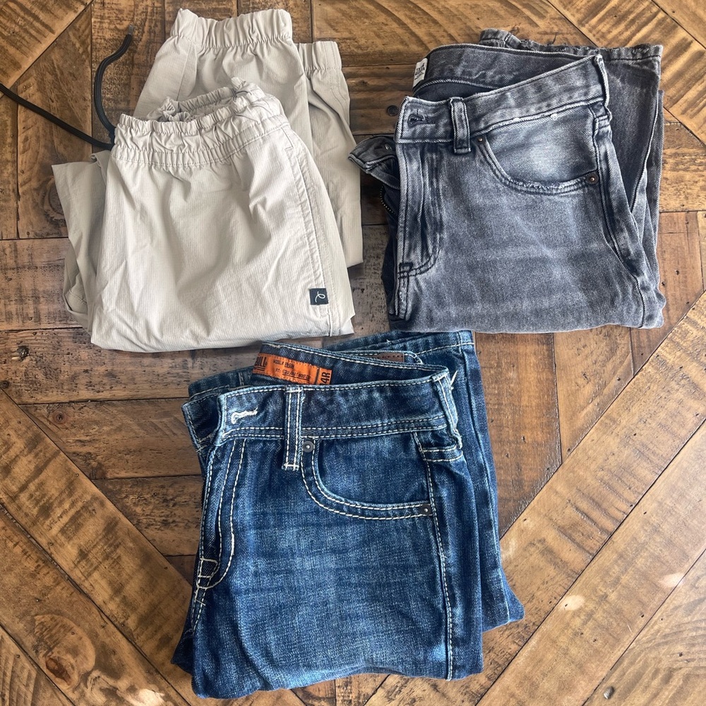 3 pairs of Boy’s pants Rock&Roll and Abercrombie